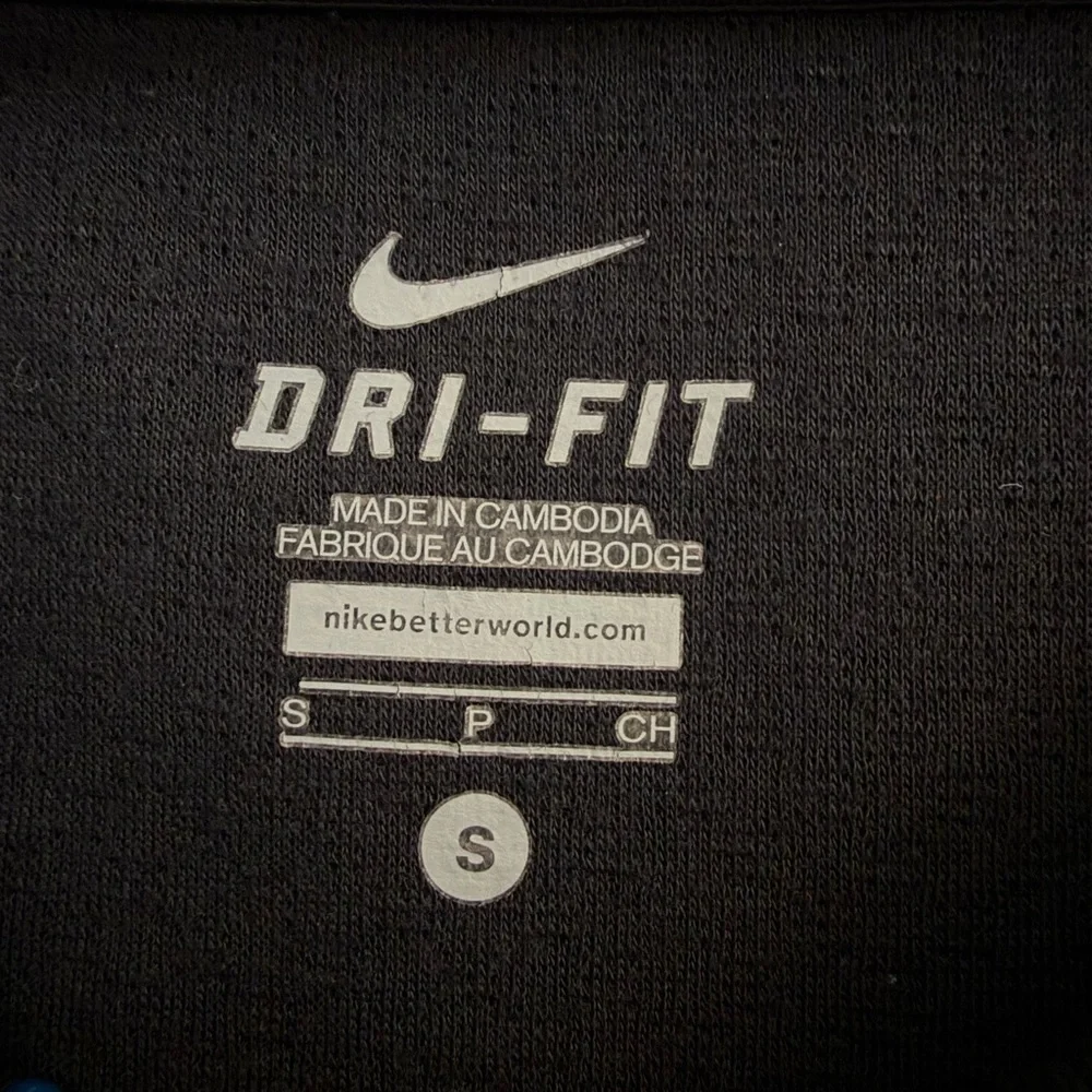 Nike Dri-FIT Womens Small Athleisure Pilates Core Elevated Activewear Sweatshirt